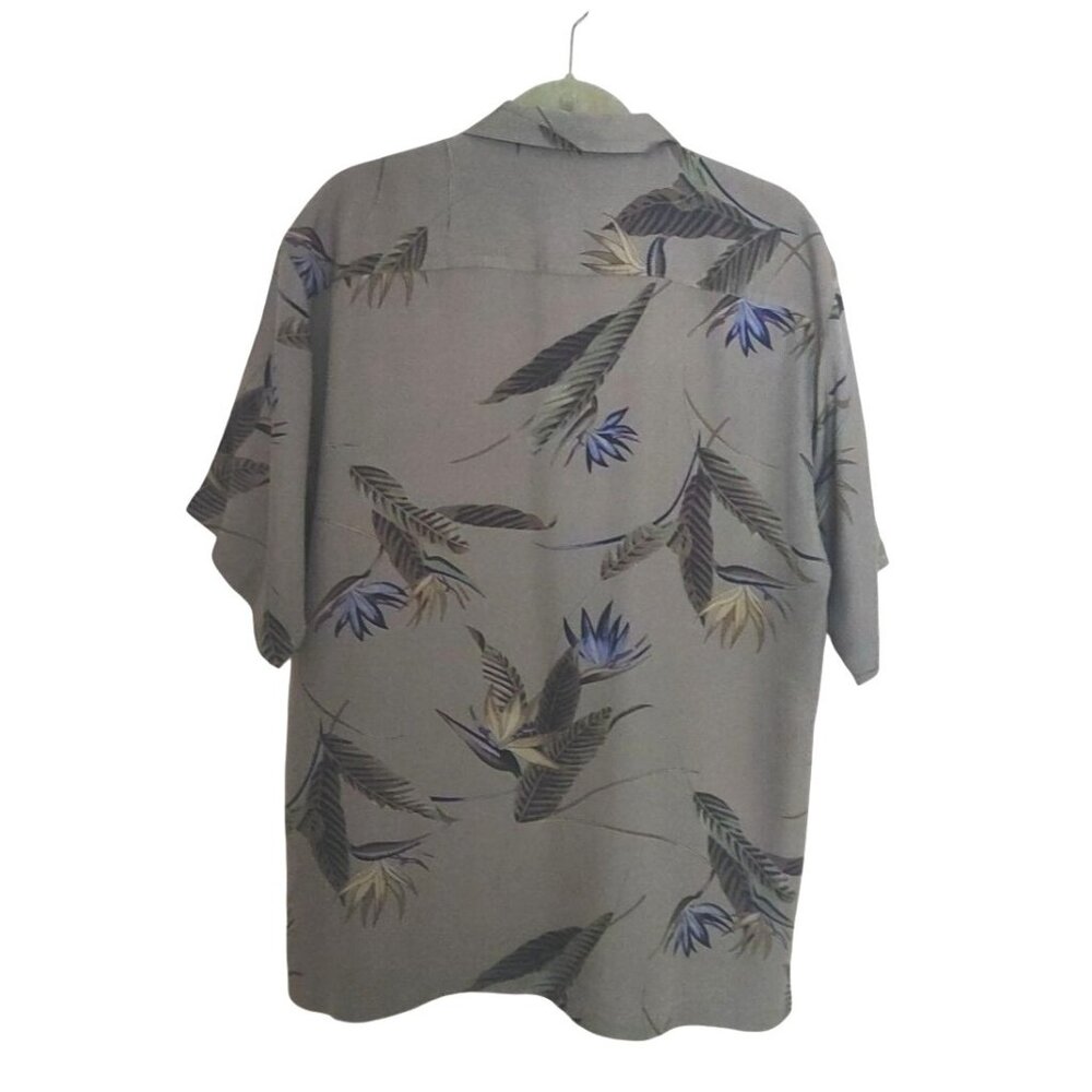 Tommy Bahama Relax Men's Medium Silk Hawaiian Shirt Bird Of Paradise Print Beige - Picture 2 of 10